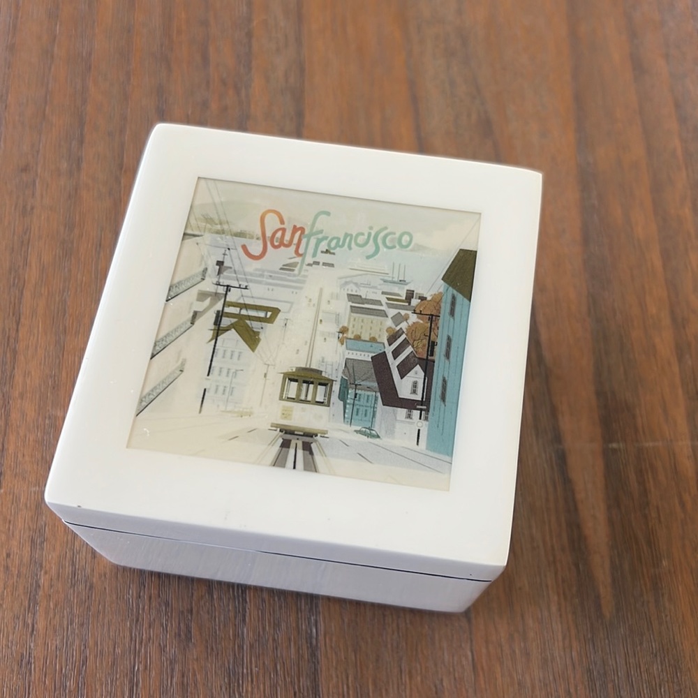 Excellent San Francisco Trinket Box from Gump’s San Francisco